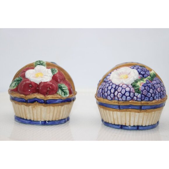 Salt & Pepper Shakers - French Orchard - Fitz & Floyd - Picture 1 of 3